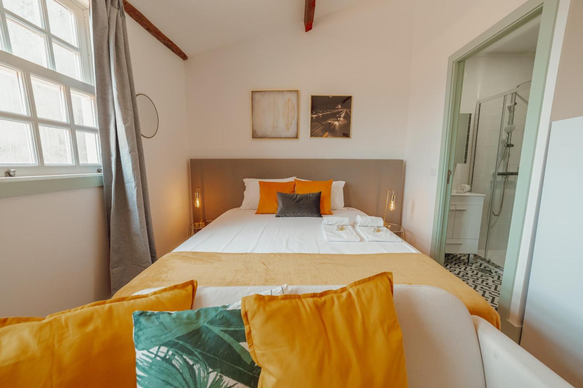 Downtown Suites By Vacationy Porto Exterior photo