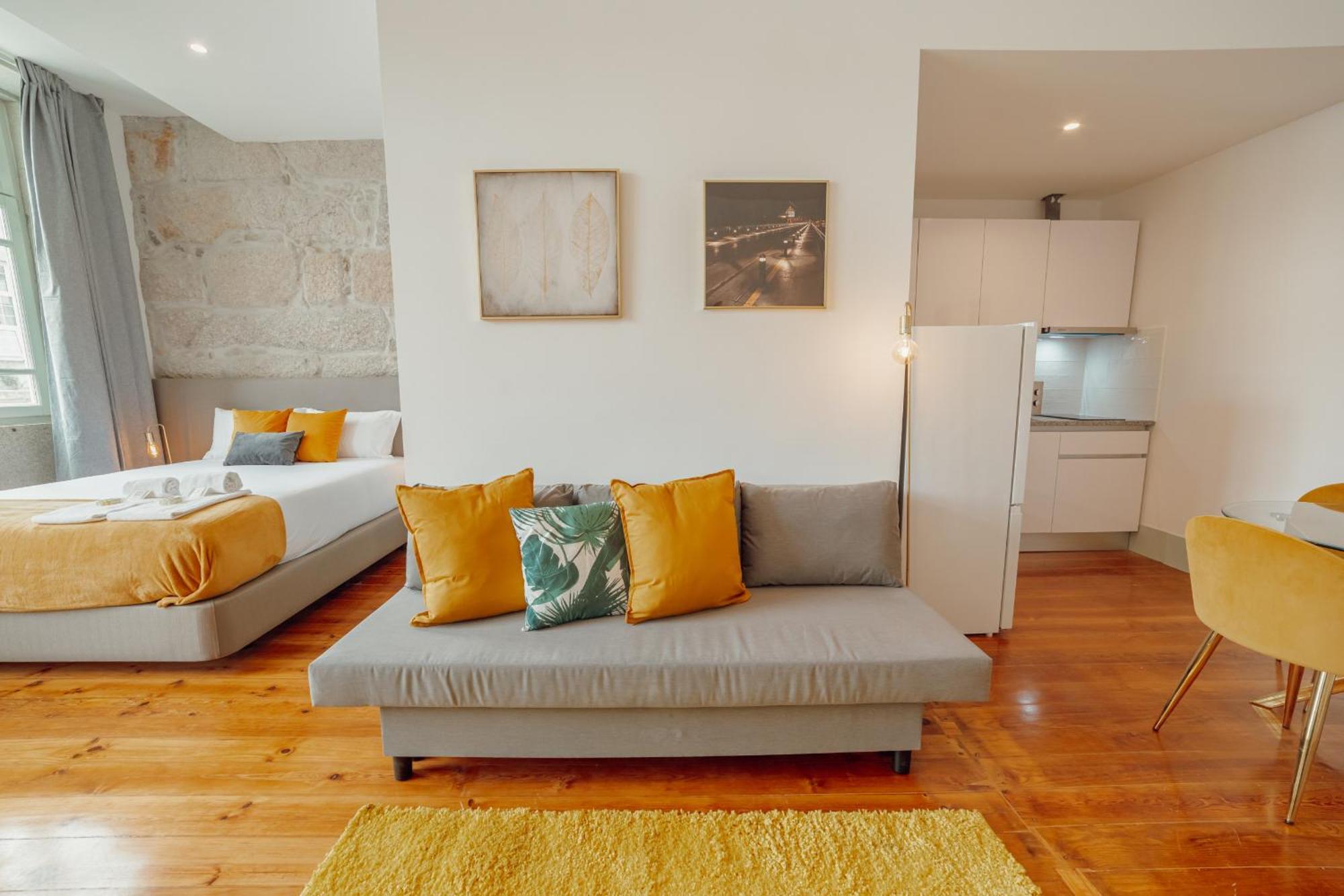 Downtown Suites By Vacationy Porto Exterior photo